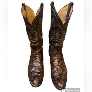 Men’s Tony Lama Brown Snakeskin Cowboy Boots